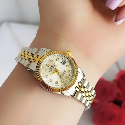 ساعت مچی زنانه رولکس مدل Datejust دور نگین صفحه سیلور