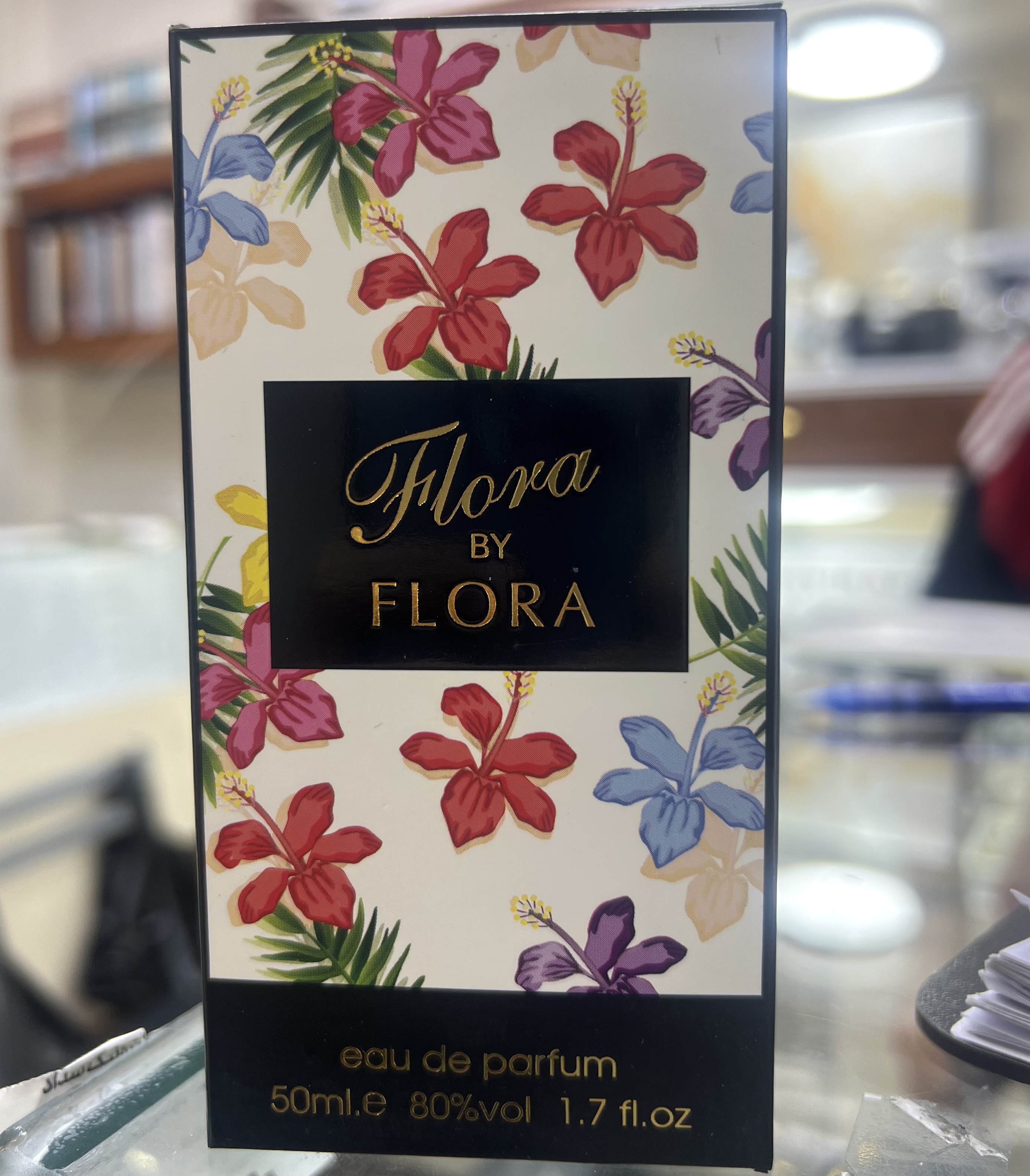 عطر ادوپرفیوم زنانه گورجس مدل فلورا گاردنیا فرگرانس حجم ۵۰ میلی‌لیتر