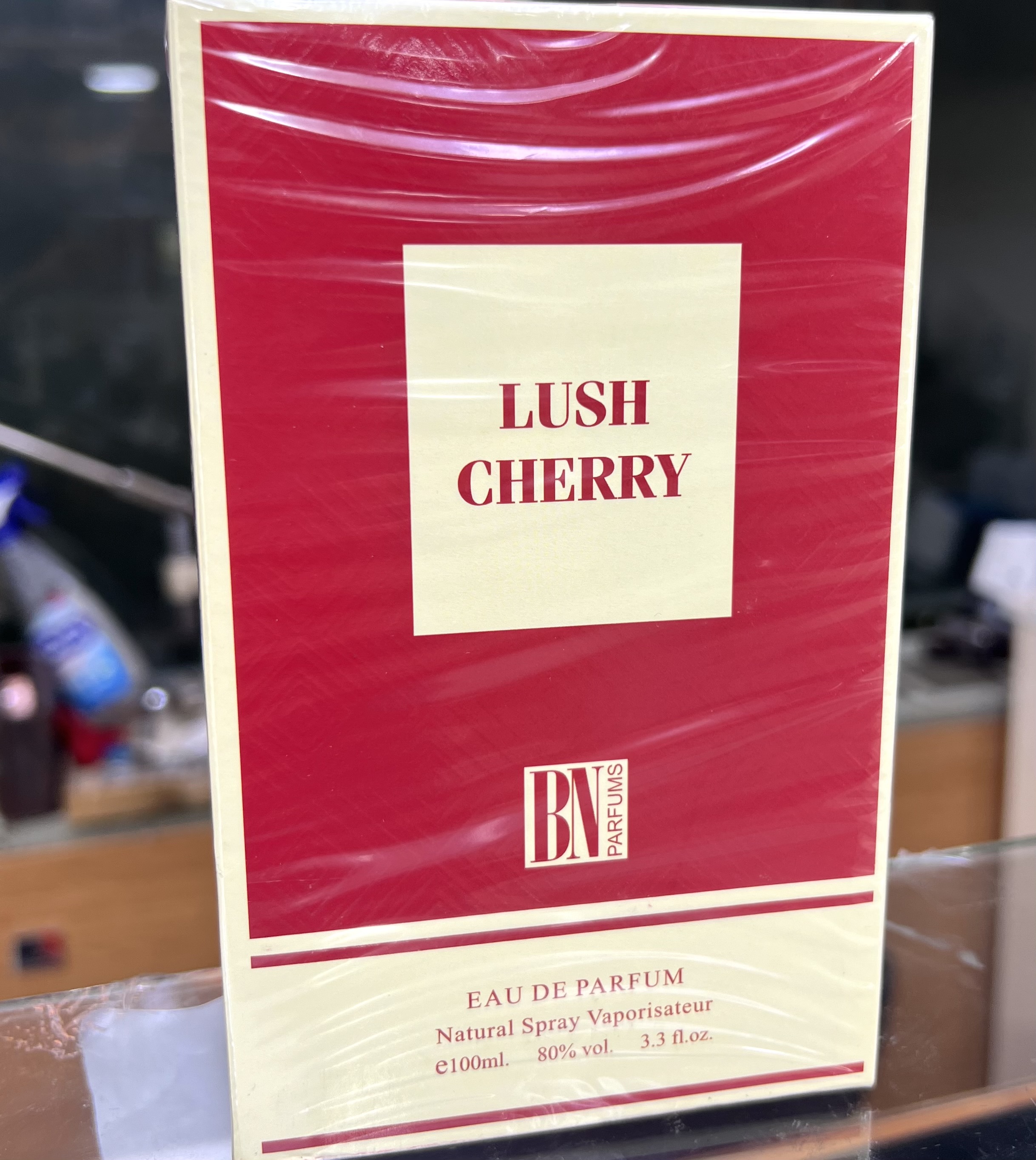 عطر زنانه مدل Lush Cherry حجم ۱۰۰ میلی لیتر